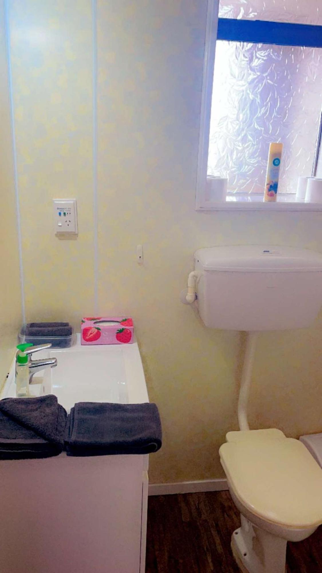 Aaa Mana Motel Porirua Dış mekan fotoğraf